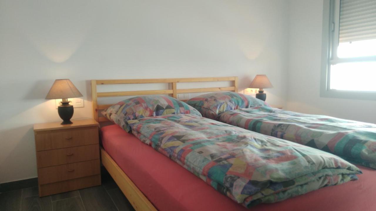 Room With Private Bathroom And Sea View, 50 M Del Mar Radazul Exterior photo